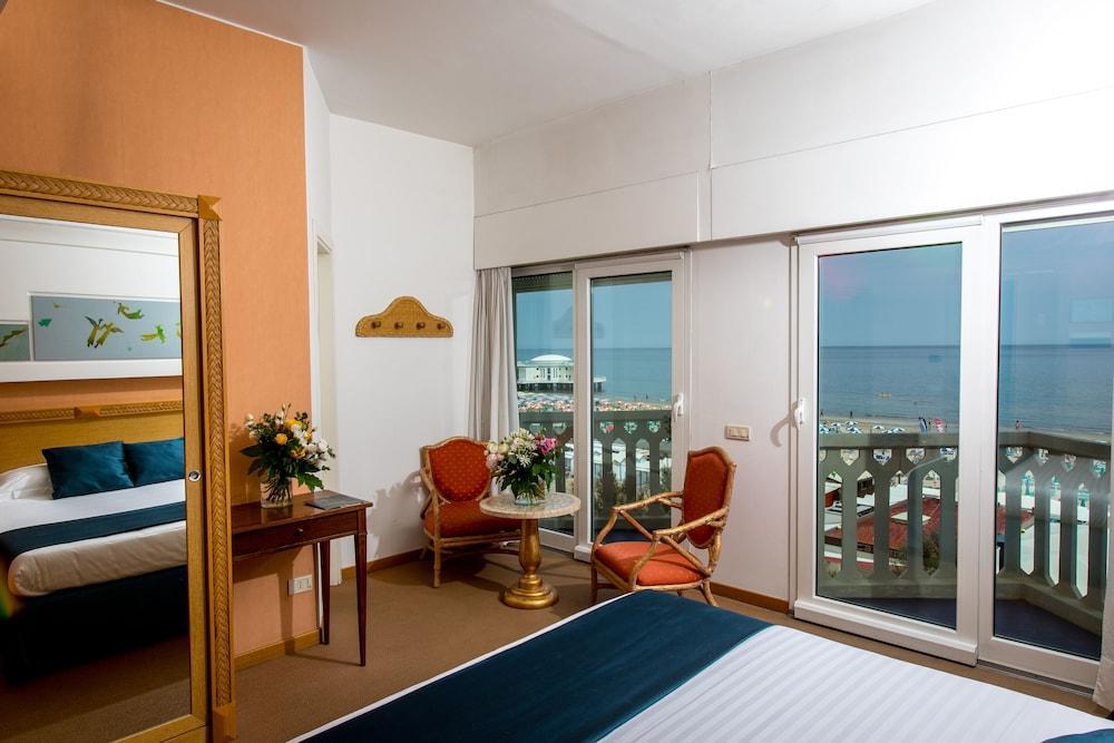 City Hotel Senigallia Exterior photo
