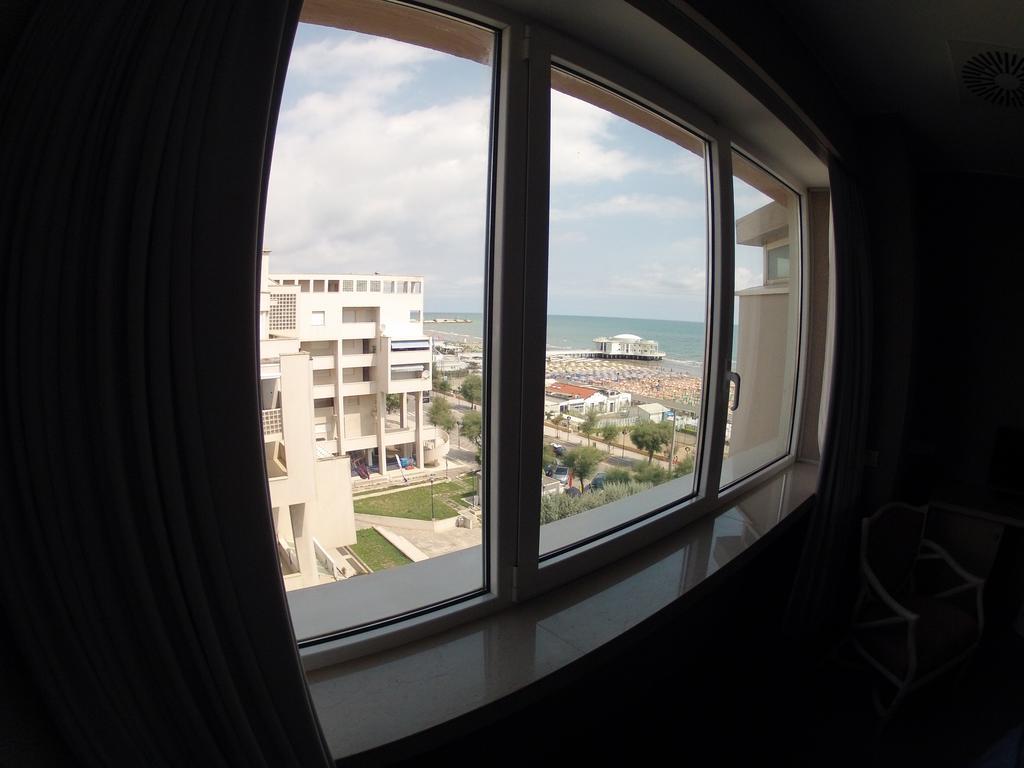 City Hotel Senigallia Exterior photo